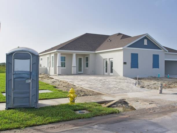 Best Luxury portable toilet rental  in Merton, WI